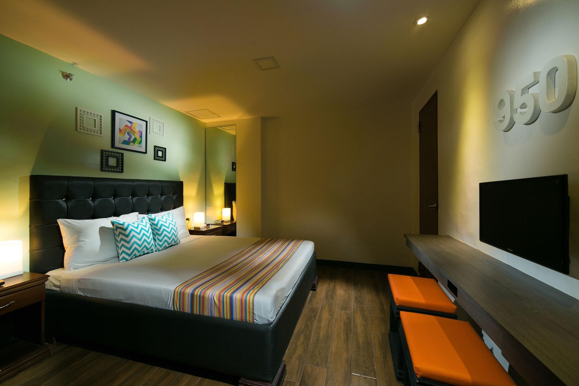 950 Condotel Angeles Exterior photo